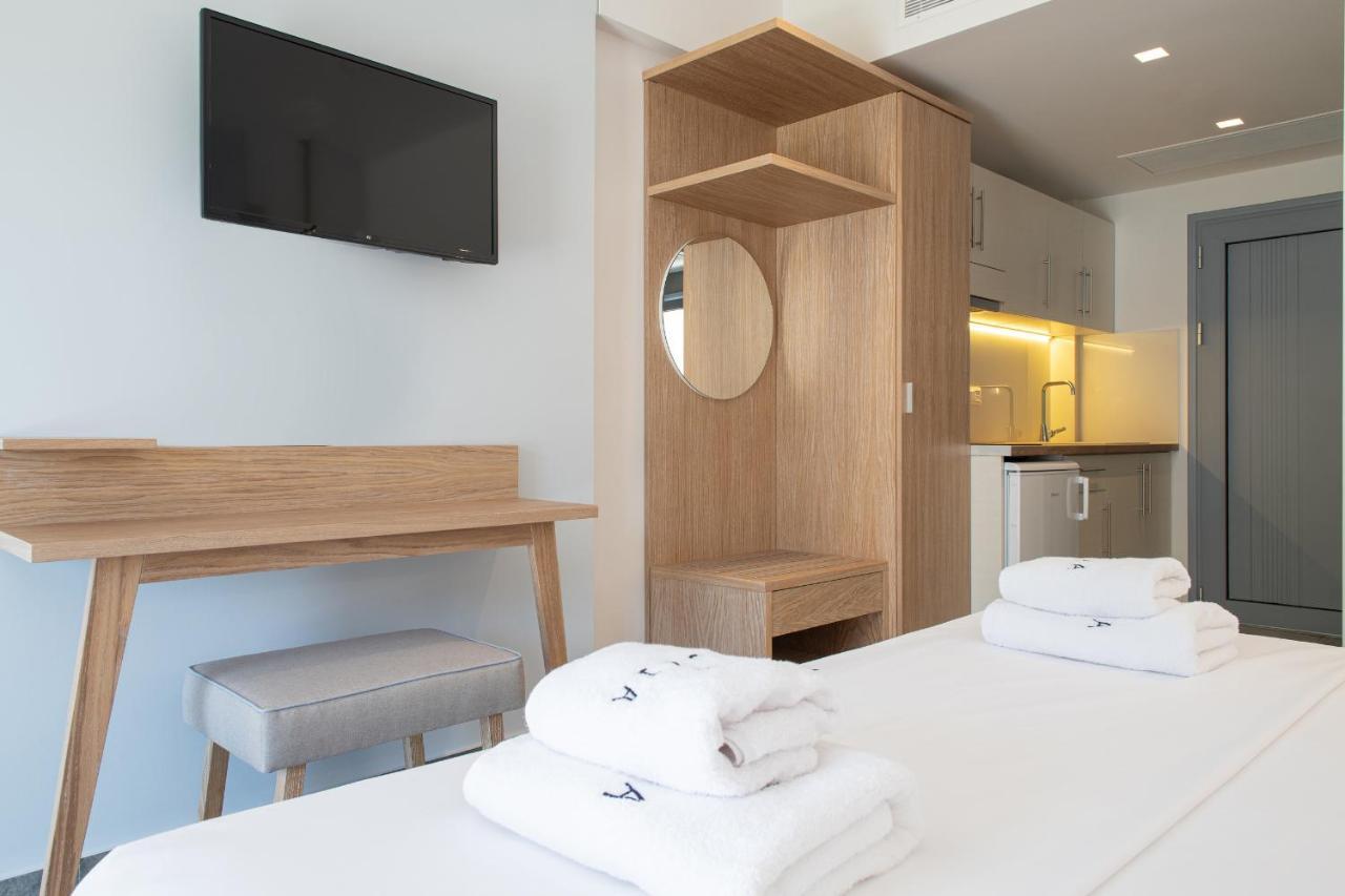 Notia Luxury Living Aparthotel Porto Koufo Exterior photo
