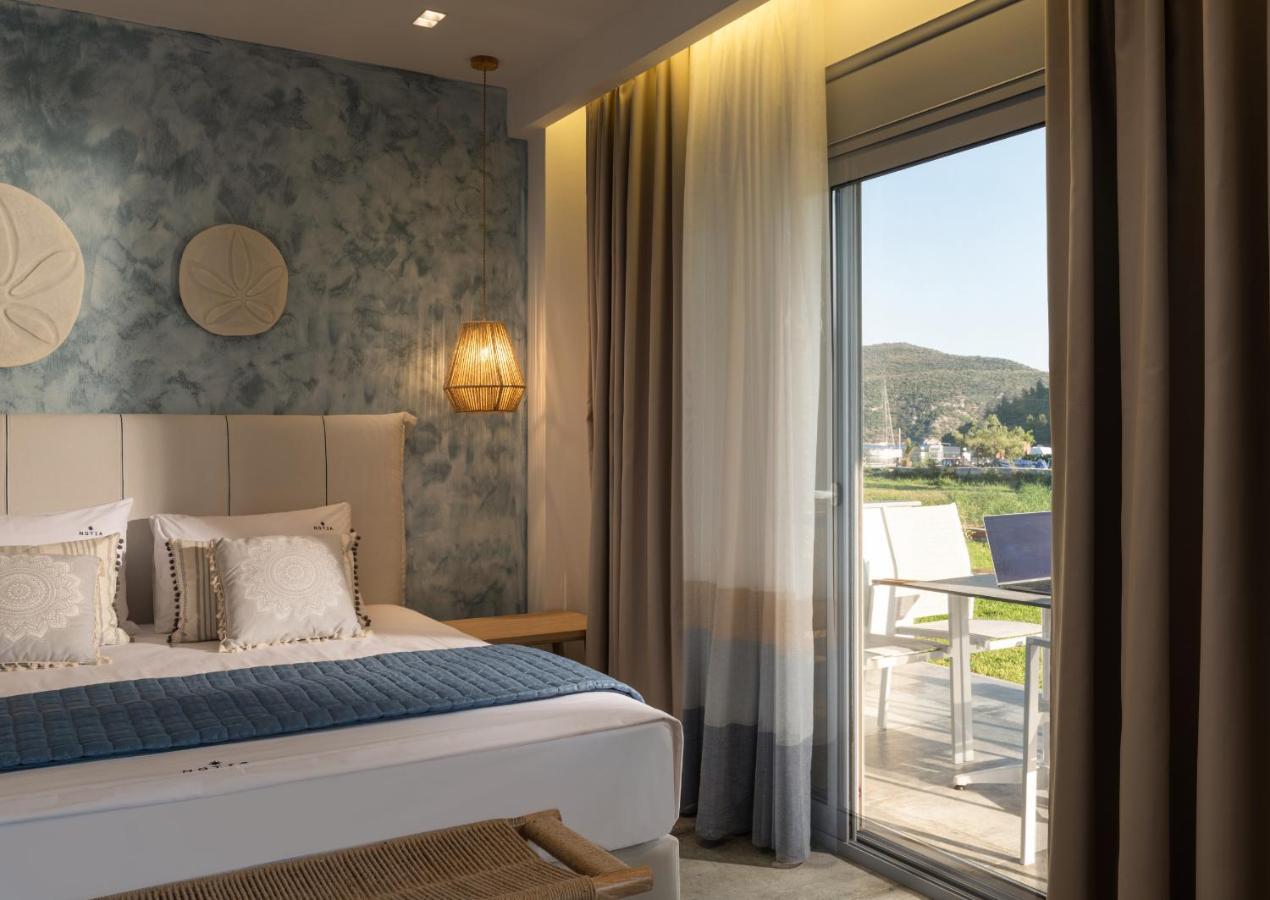 Notia Luxury Living Aparthotel Porto Koufo Exterior photo