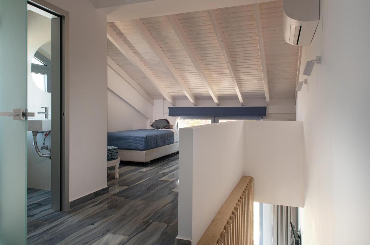 Notia Luxury Living Aparthotel Porto Koufo Exterior photo